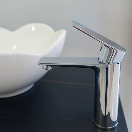 بلاط سيراميك 60x60